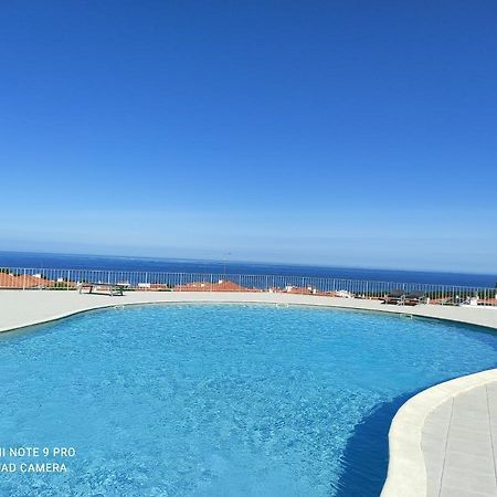 Pearl Of Nazare Apartment Exterior photo